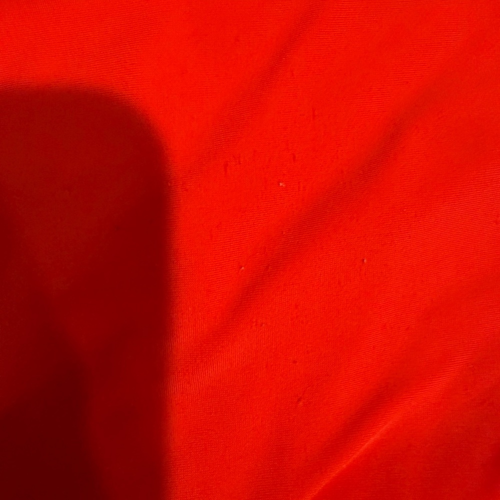 Red Bikini - Picture 5 of 5